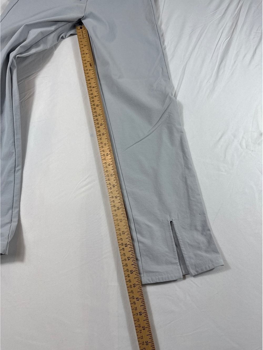 Women’s Athleta Gray Capri Pants Size 8 - Picture 6 of 10